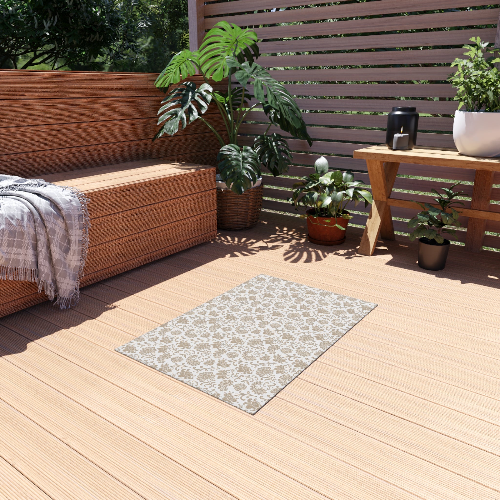 Daisy Gingham Outdoor Rug — Floral Patio Mat