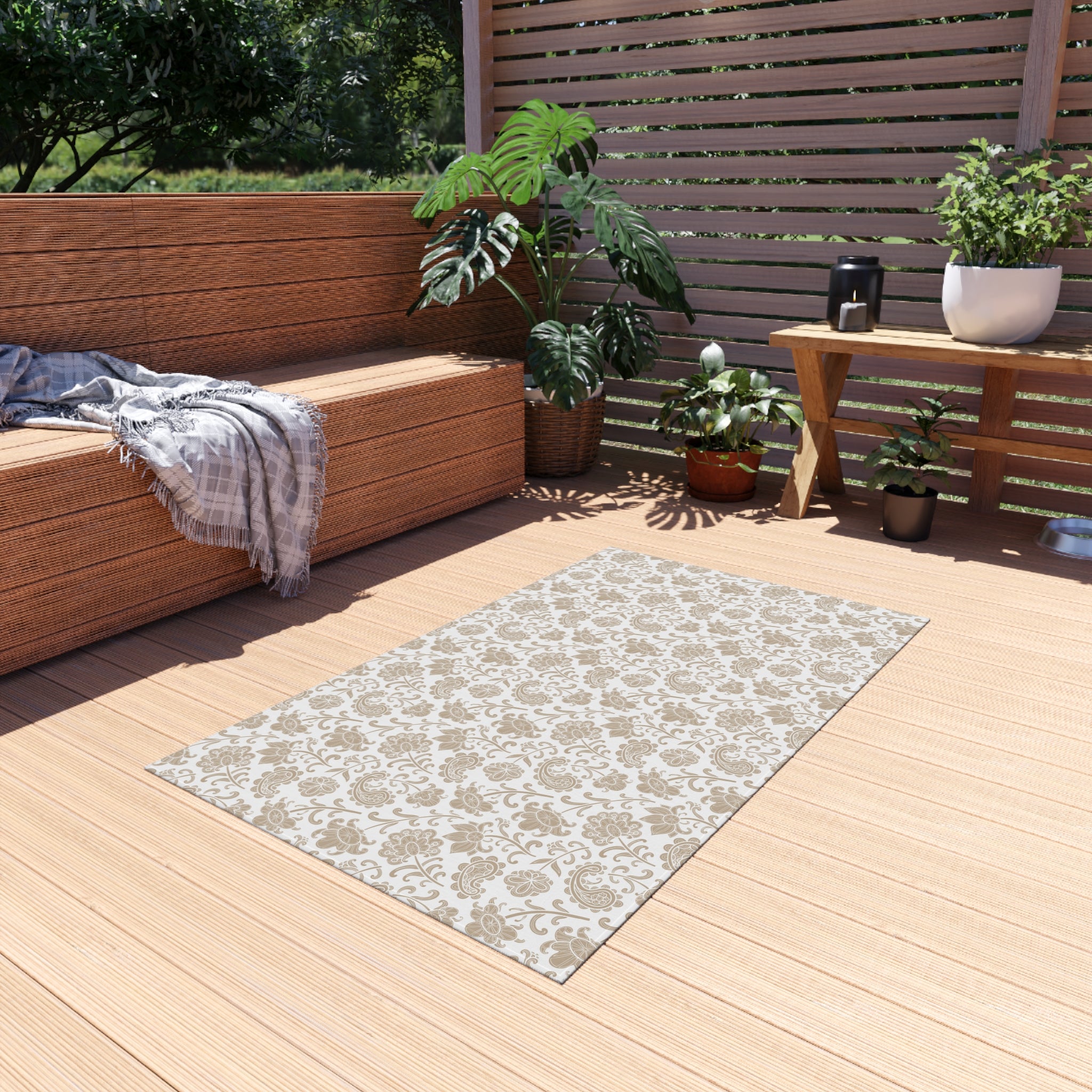 Daisy Gingham Outdoor Rug — Floral Patio Mat